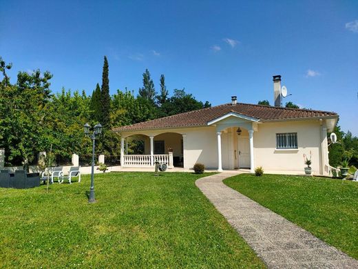 Luksusowy dom w Yvrac, Gironde