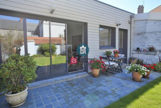 Luxury home in Wimereux, Pas-de-Calais