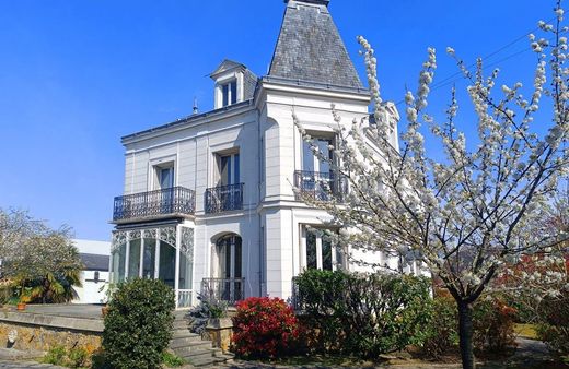 Luxury home in La Varenne-Saint-Hilaire, Val-de-Marne