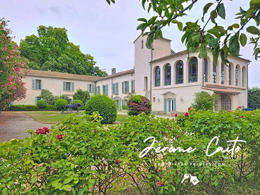 Villa à Nîmes, Gard