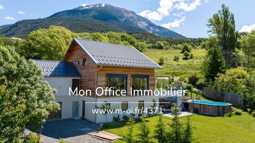 Σαλέ σε Saint-André-d'Embrun, Hautes-Alpes