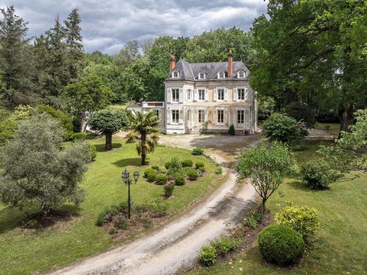 Maison de luxe à Corgnac-sur-l'Isle, Dordogne