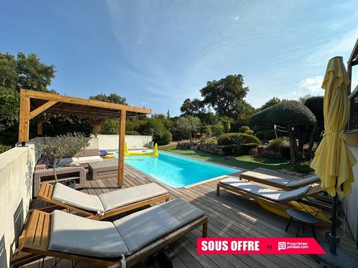 Luxury home in Sainte-Lucie de Porto-Vecchio, South Corsica