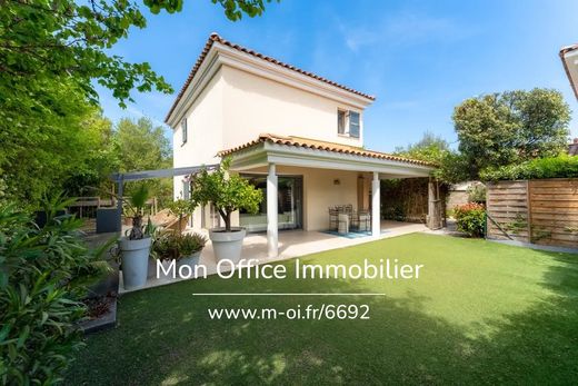 Villa in Aix-en-Provence, Bouches-du-Rhône
