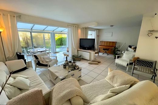 Элитный дом, L'Isle-Adam, Val d'Oise