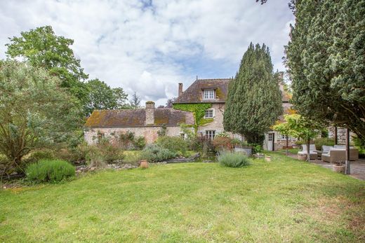 Luxury home in Pressagny-l'Orgueilleux, Eure