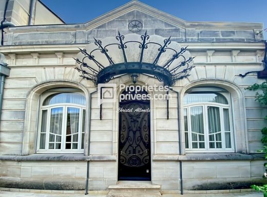 Luxury home in Bègles, Gironde