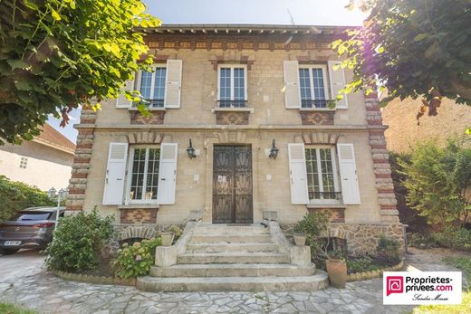 Casa di lusso a Beaumont-sur-Oise, Val d'Oise