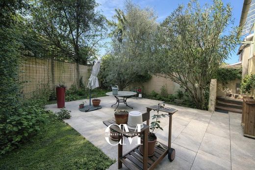 Luxury home in Bordeaux, Gironde