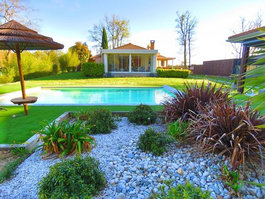 Luxury home in Camarsac, Gironde
