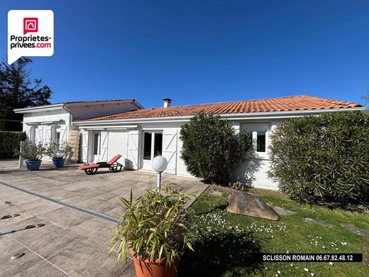 Villa in Soulac-sur-Mer, Gironde