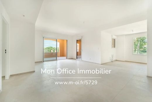 Piso / Apartamento en Aix-en-Provence, Bocas del Ródano