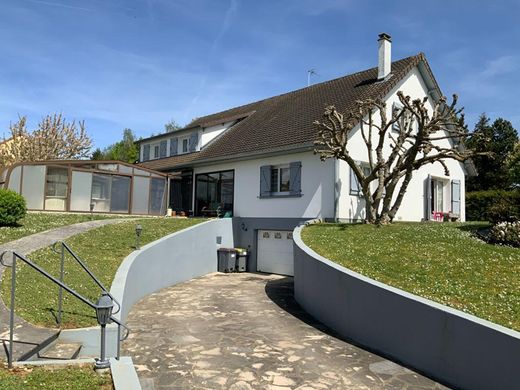 Luxus-Haus in Moret-sur-Loing, Seine-et-Marne
