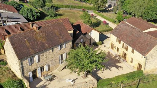 Rural or Farmhouse in Marquay, Dordogne