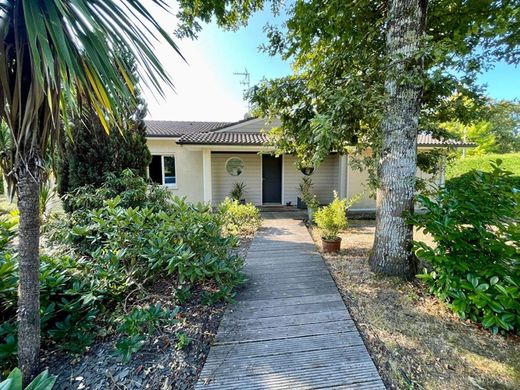 Luksusowy dom w Martignas-sur-Jalle, Gironde