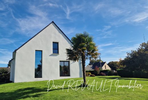 Elven, Morbihanの高級住宅
