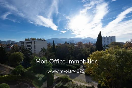 Apartment in Marseille, Bouches-du-Rhône