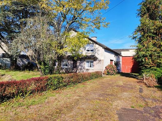 Luxury home in Loudéac, Côtes-d'Armor