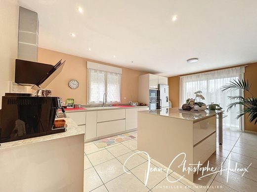 빌라 / Quissac, Gard