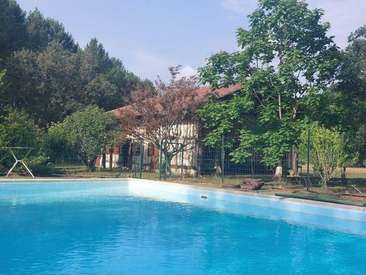 Luxury home in Azur, Landes