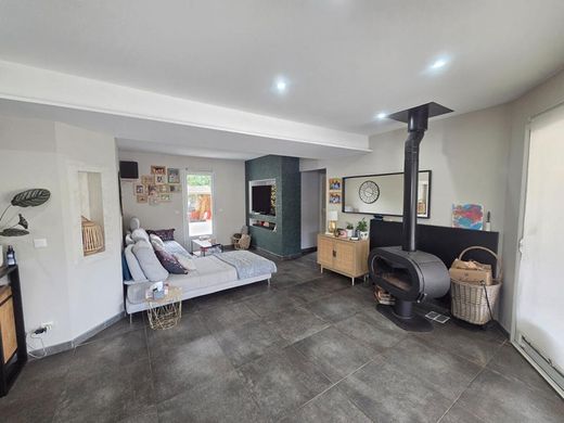 Casa de lujo en Savasse, Droma