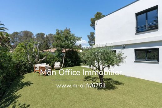 Luxury home in Saint-Raphaël, Var