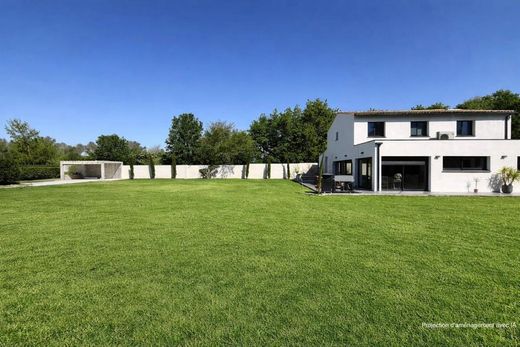Casa di lusso a Saint-Rémy-de-Provence, Bocche del Rodano