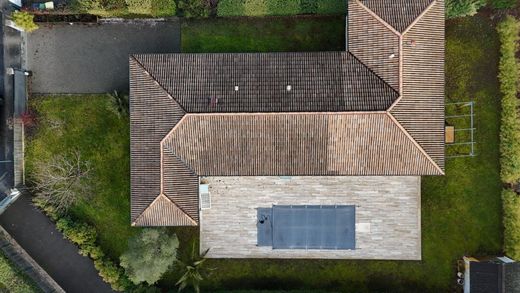 منزل ﻓﻲ Carcans, Gironde