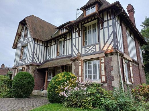 Castle in Noyon, Oise