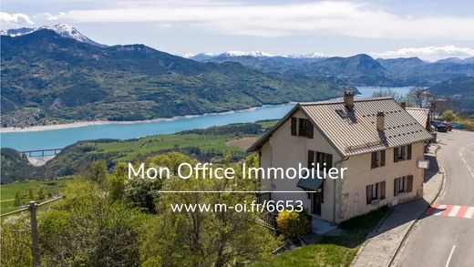 Villa in Saint-Apollinaire, Hautes-Alpes