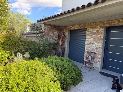 Πολυτελή κατοικία σε Porto-Vecchio, South Corsica