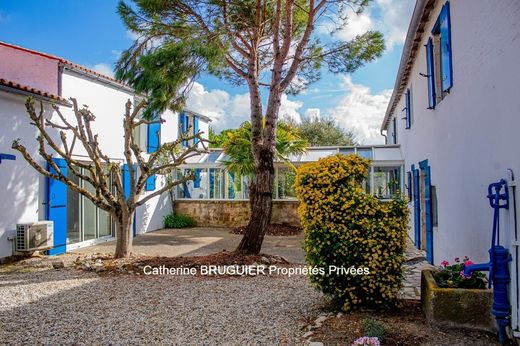 Casa de luxo - Benon, Charente-Maritime