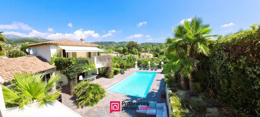 Villa en La Colle-sur-Loup, Alpes Marítimos