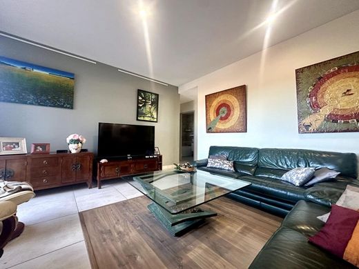 Luxury home in Tresserre, Pyrénées-Orientales