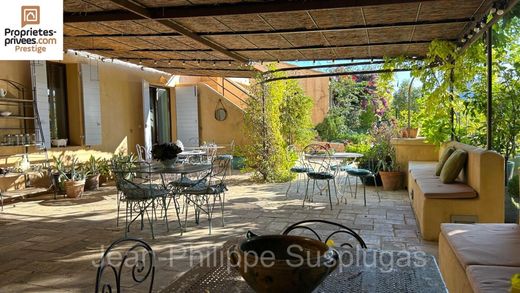 Villa in Saint-Cyr-sur-Mer, Var