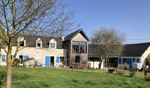 Luxury home in Saint-Lambert-du-Lattay, Maine-et-Loire