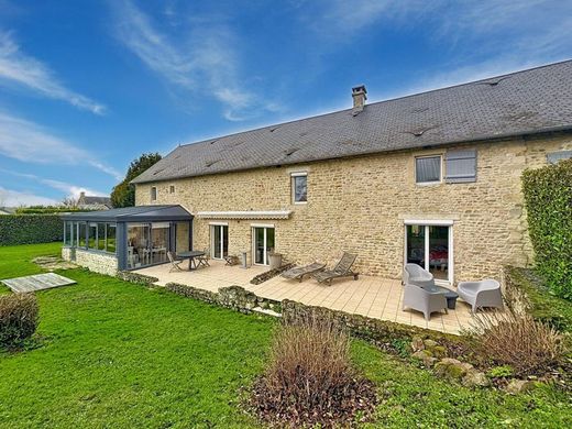 Элитный дом, Carcagny, Calvados