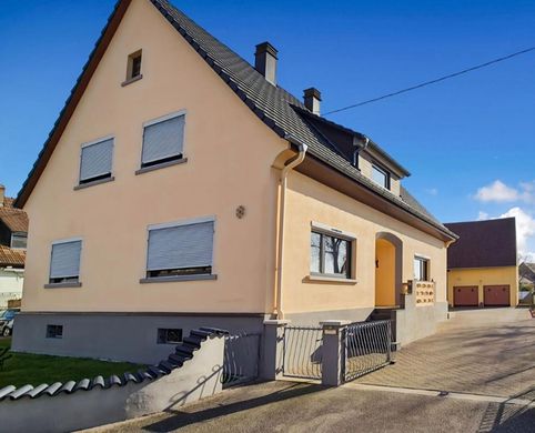 Casa di lusso a Oberhoffen-sur-Moder, Basso Reno