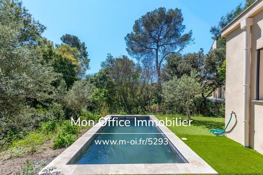 Luxury home in Saint-Raphaël, Var