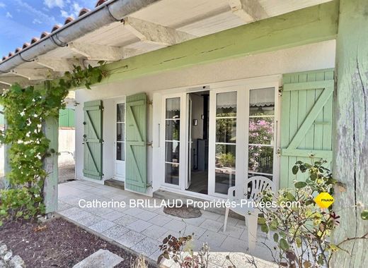 Casa de lujo en La Flotte, Charenta Marítima