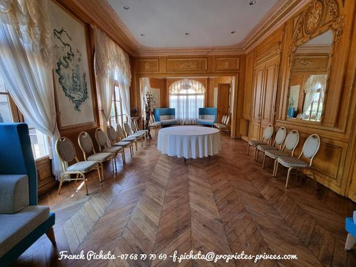 Villa in Béthune, Pas-de-Calais