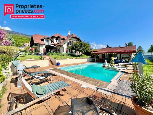 Luxury home in Farges, Ain