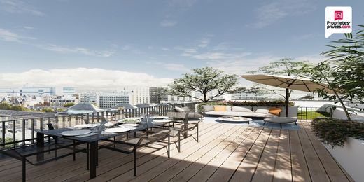 Apartment in Motte-Picquet, Commerce, Necker, Paris