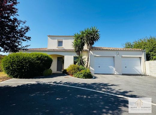 Luxury home in Basse-Goulaine, Loire-Atlantique