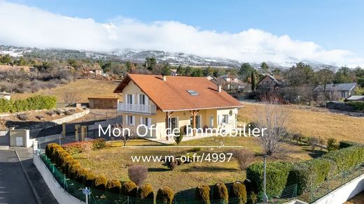 Villa in Chorges, Hautes-Alpes