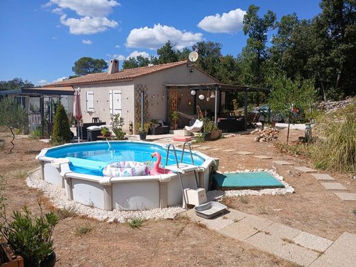 Casa di lusso a Camps-la-Source, Var