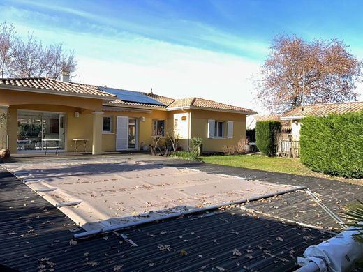 Carcans, Girondeの高級住宅