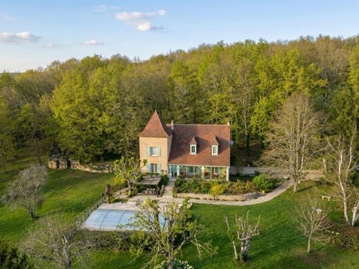 Luxury home in Saint-Cyprien, Dordogne