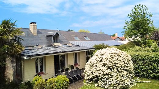 Luxury home in Saint-Jouin-Bruneval, Seine-Maritime