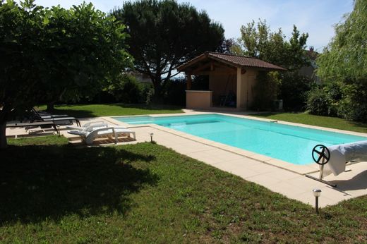 Luxury home in Roussillon, Isère